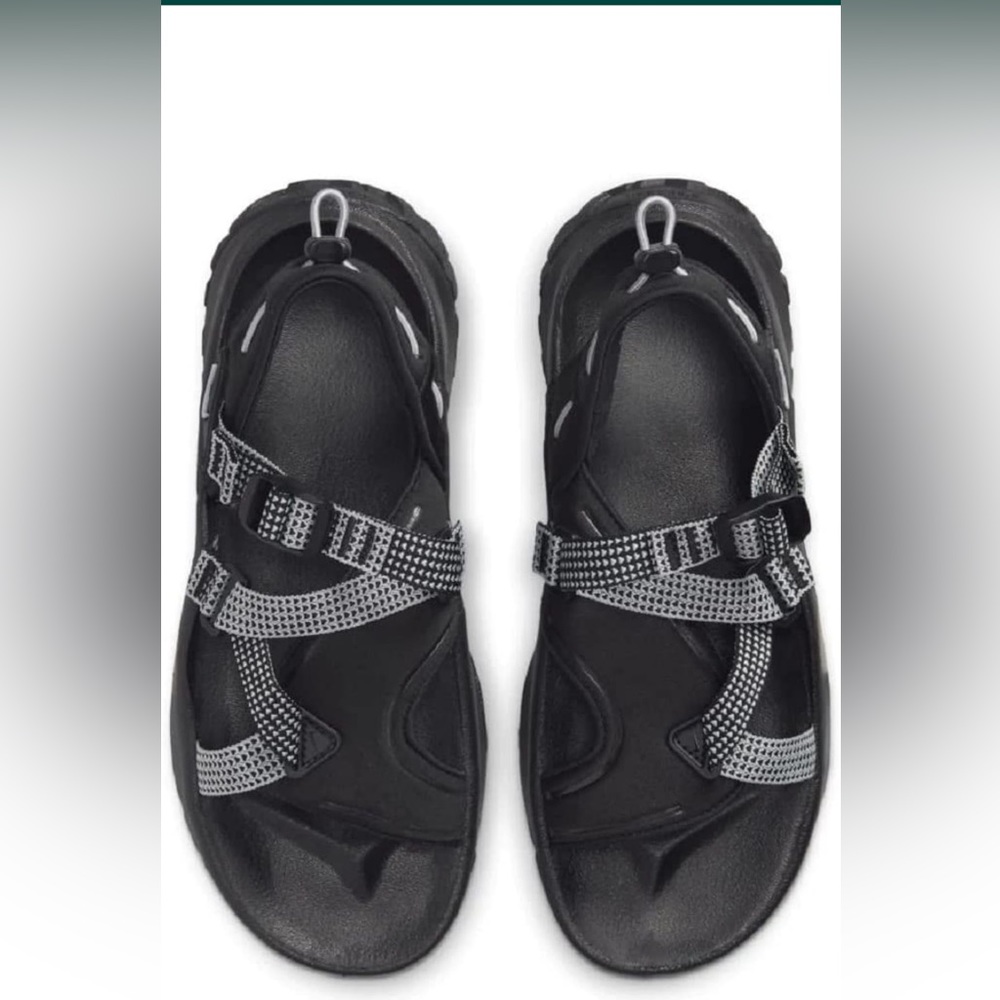 Nike Oneonta NN Sandals- size 6 but fit a women’s size 7